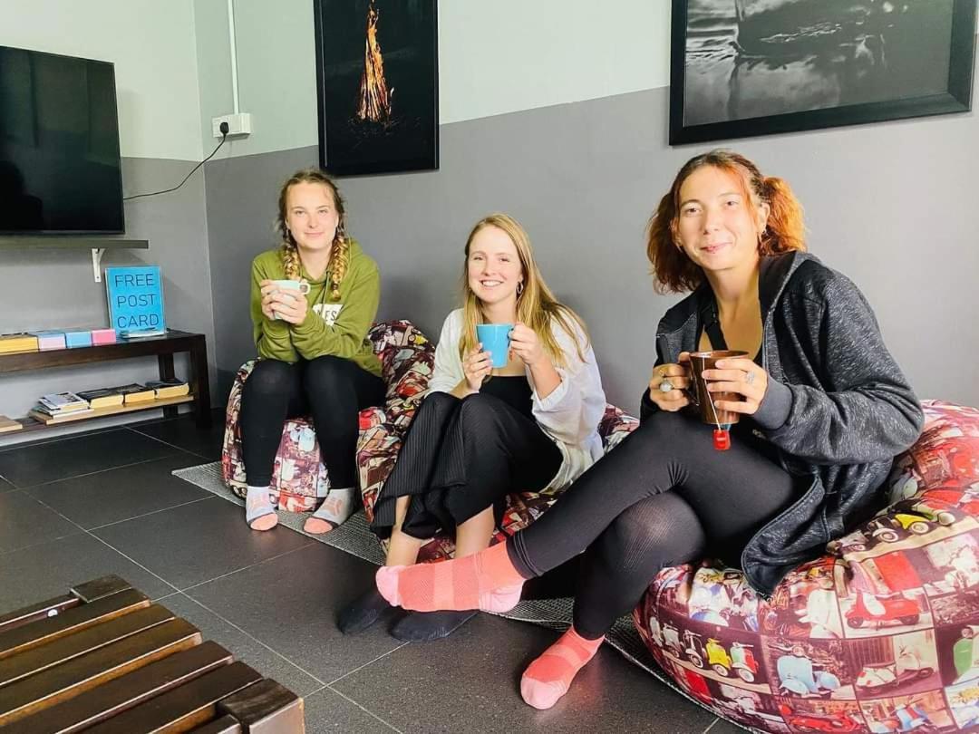 Bricks Backpackers Sleepbox Hotel Tanah Rata Luaran gambar